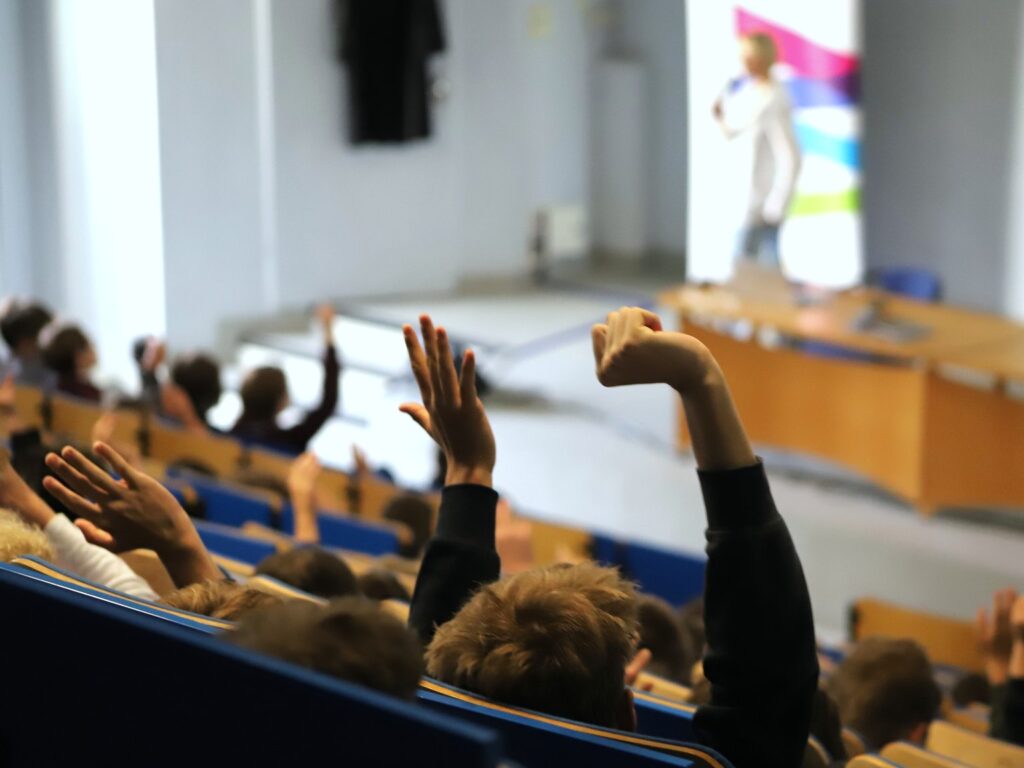 Słowa też ranią. Jak reagować na hejt? 4 mlodziez mowi nie 2026 1